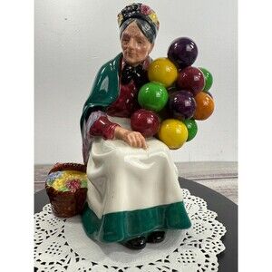 Vintage Royal Doulton The Old Balloon Seller HN1315 England 7.5" Tall 1940s Mint